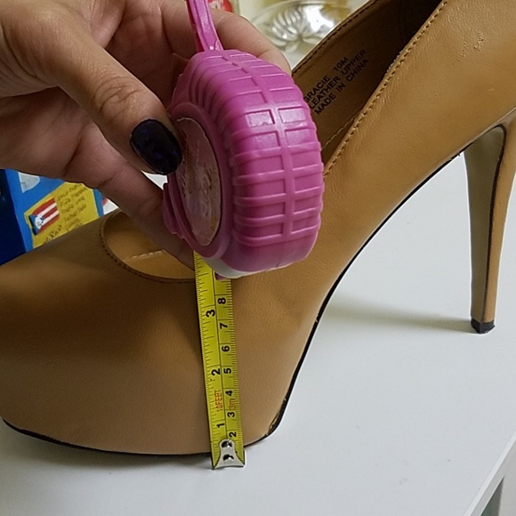 Soldddd $$!!!!Kelsi Dagger Gracie Platform Pumps! - Picture 6 of 7